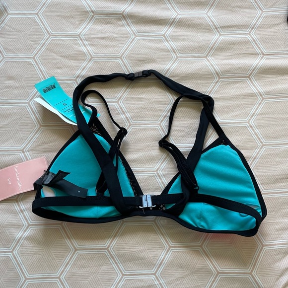 Bikini top Size Medium - Picture 2 of 3